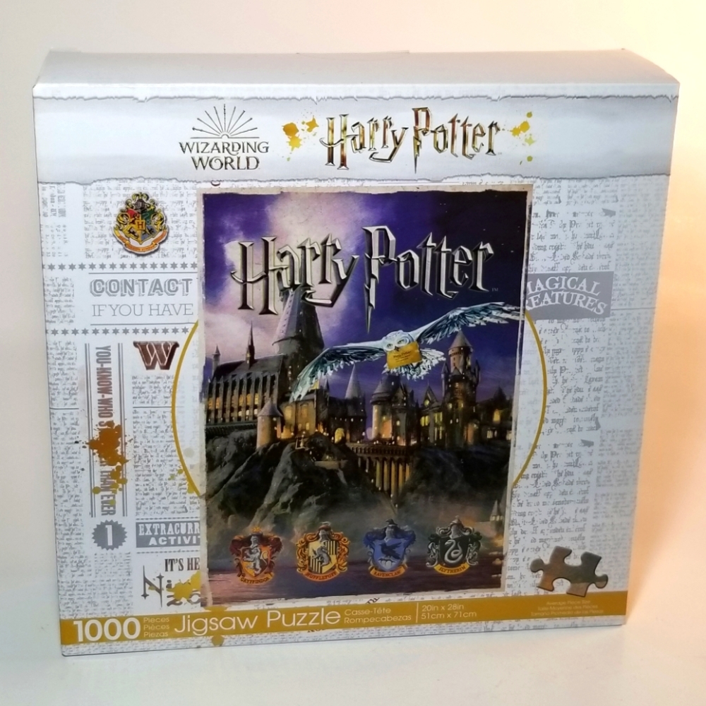 Aquarius Harry Potter Hogwarts And Chrest 1000 Piece Jigsaw Puzzle 20"x28"